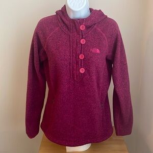 The North Face Pullover Size Medium